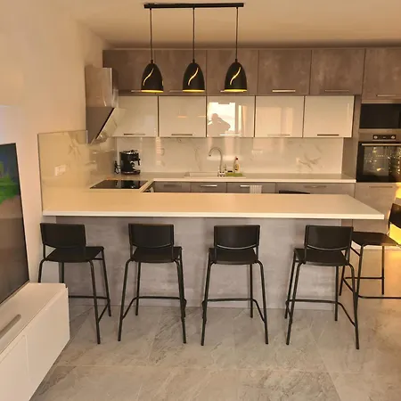 Ivana 3 Apartamento Podstrana
