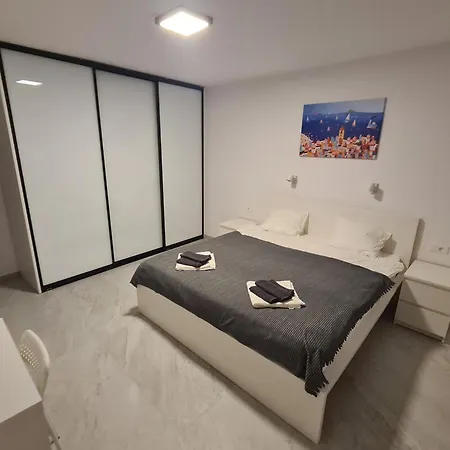 Ivana 3 Apartamento *