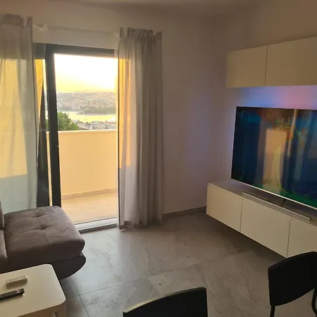 Ivana 3 Podstrana